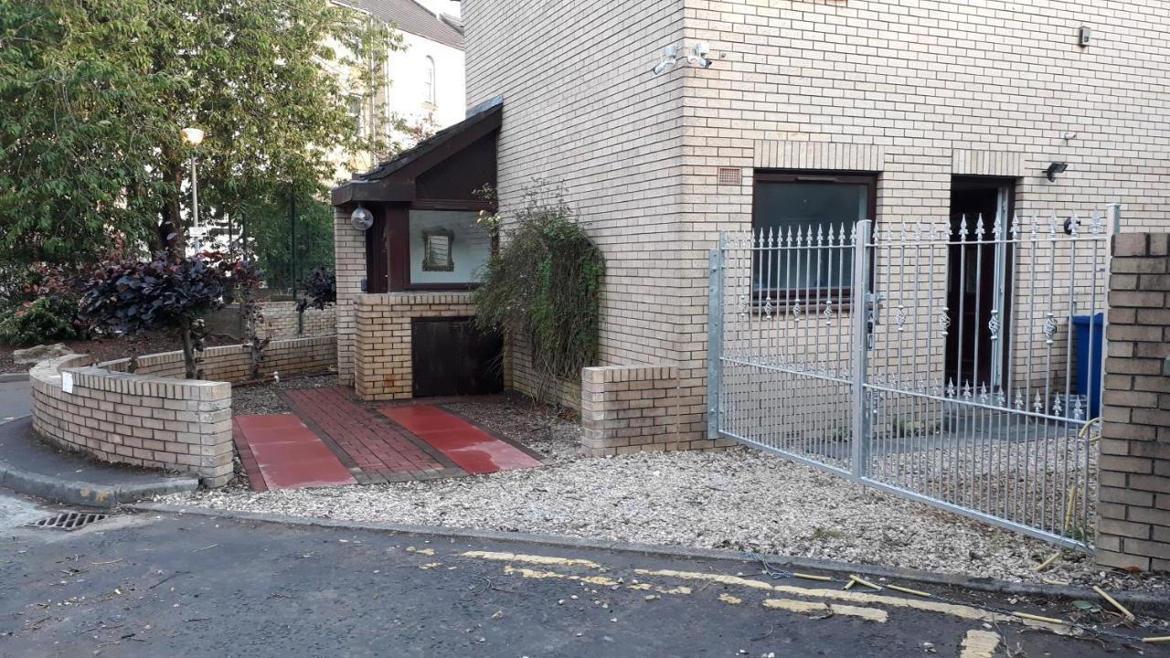 Bright City Centre House - Private Garden & Parking! Glasgow Exterior foto